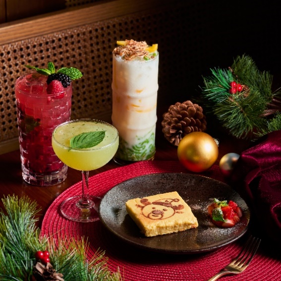 Festive Drinks & Desserts at Mak Mak