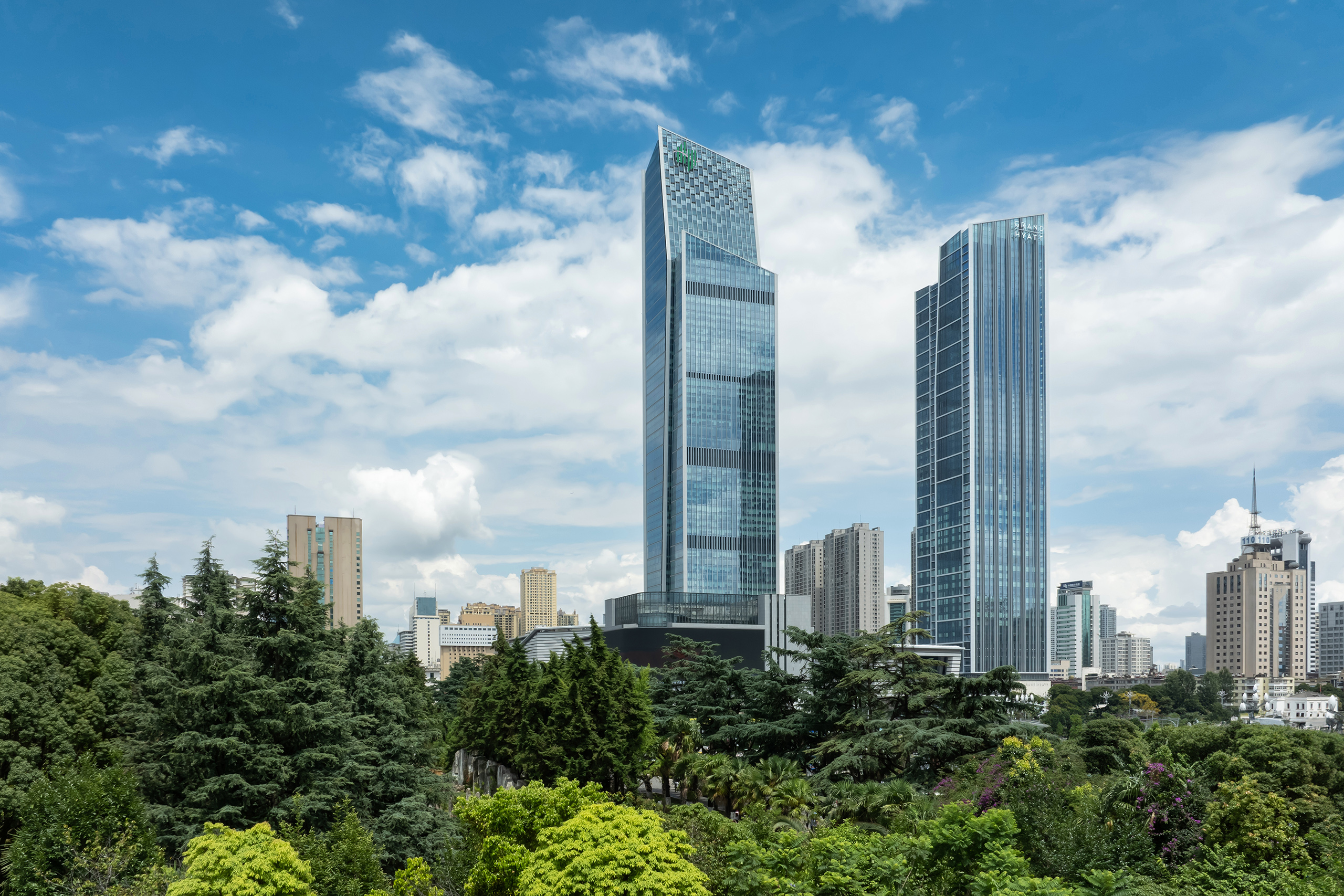 Grand Hyatt Kunming, which seamlessly connects to Spring City 66, injects new energy into the city’s travel, lifestyle, and business sectors