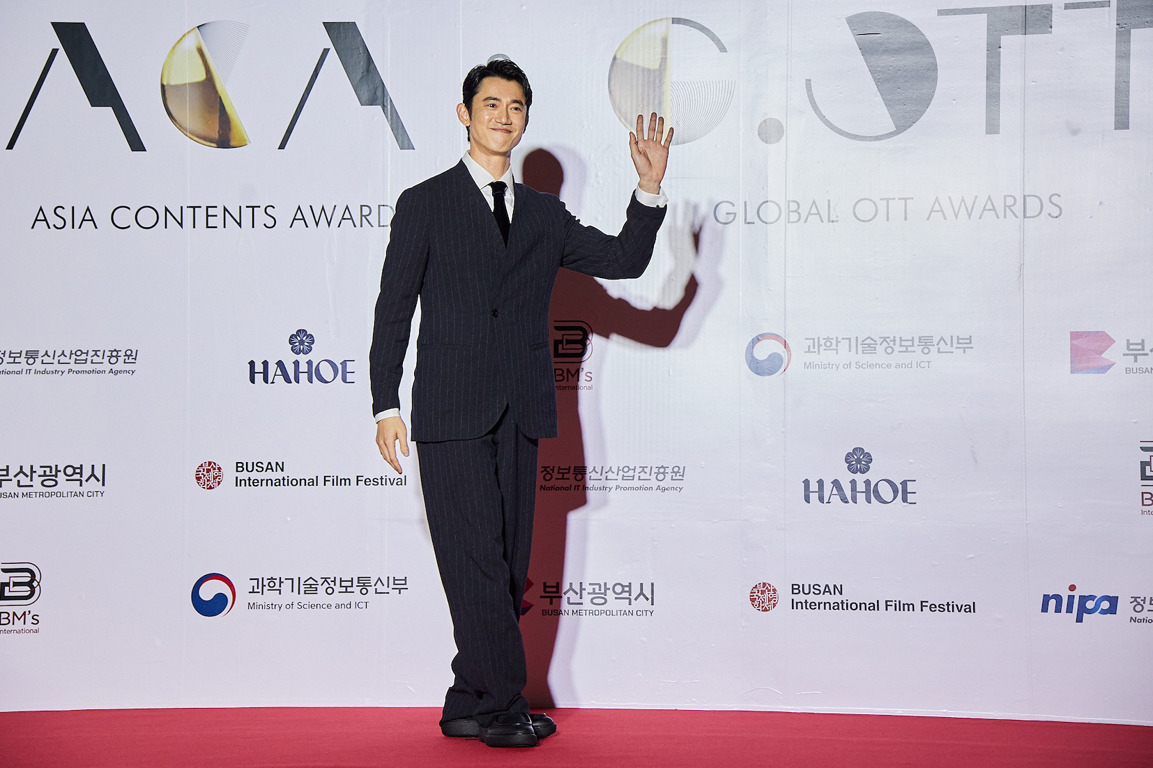 Wu Kang-Ren, nominated for 